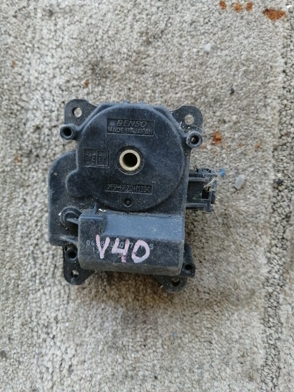 Моторчик заслонки печки Toyota Camry ACV40 (б/у)