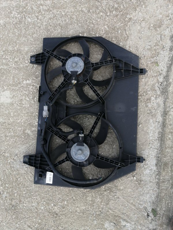 Диффузор радиатора Nissan Serena C25 MR20 (б/у)