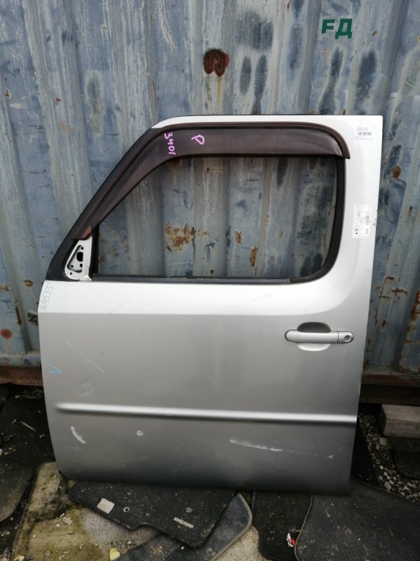 Дверь Nissan Cube Z11 передняя левая (б/у)