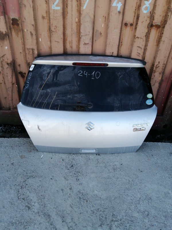 Дверь багажника Suzuki Swift ZC11S (б/у)