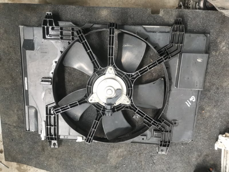 Диффузор радиатора Nissan Bluebird Sylphy G11 (б/у)