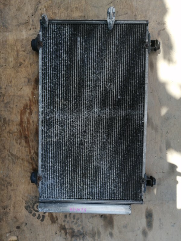 Радиатор кондиционера Toyota Prius NHW20 1NZ (б/у)