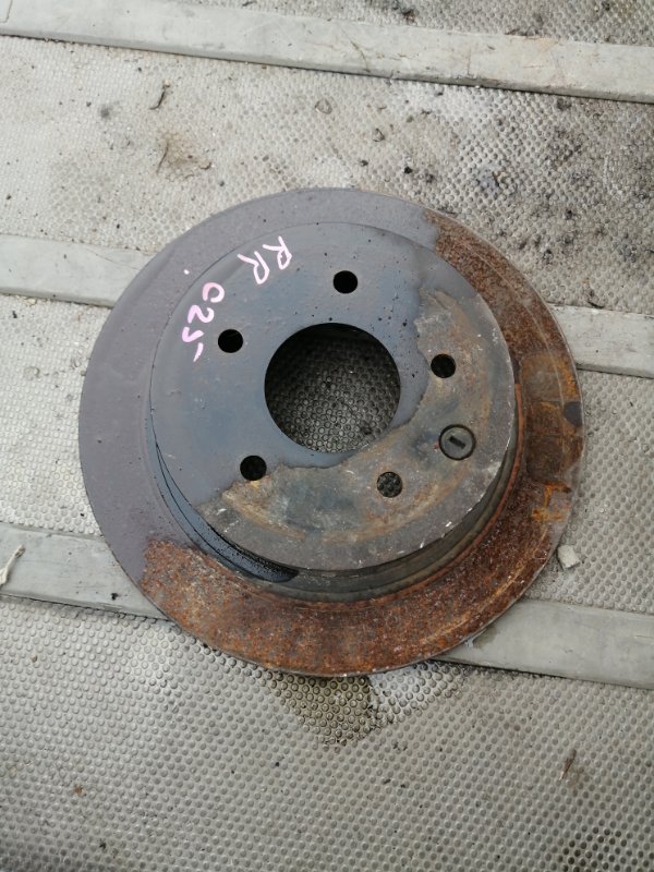 Тормозной диск Nissan Serena C25 MR20 задний (б/у)