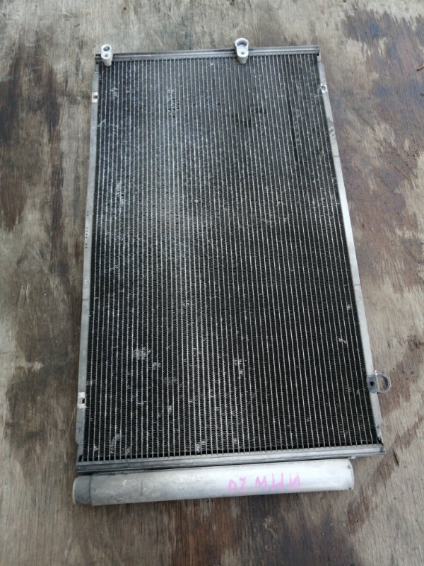 Радиатор кондиционера Toyota Prius NHW20 (б/у)