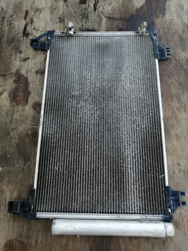 Радиатор кондиционера Toyota Vitz KSP90 1KR (б/у)