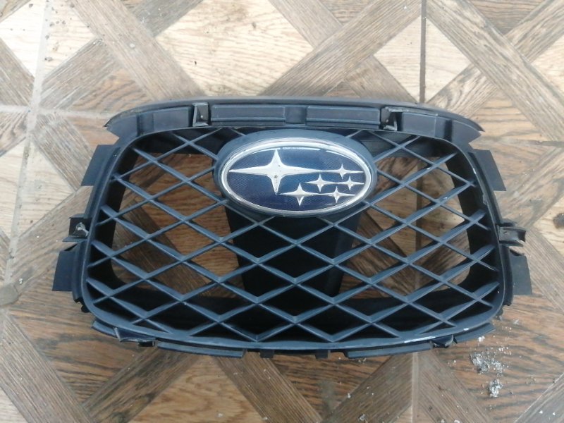 Решетка радиатора Subaru Impreza GG3 (б/у)