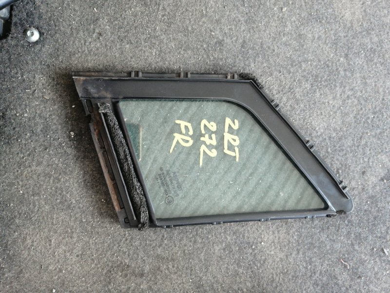 Форточка двери Toyota Avensis ZRT272 передняя правая (б/у)