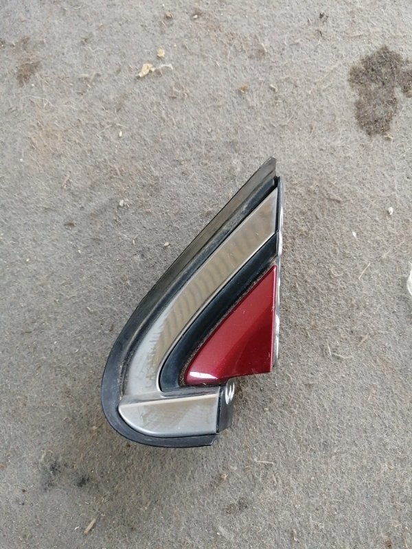 Накладка на крыло Honda Cr-V RE передняя левая (б/у)
