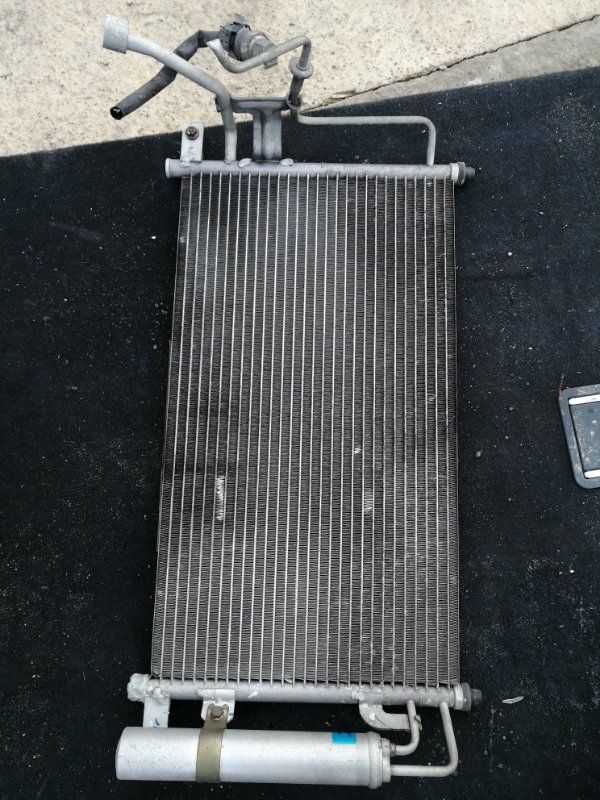 Радиатор кондиционера Mazda Demio DY (б/у)