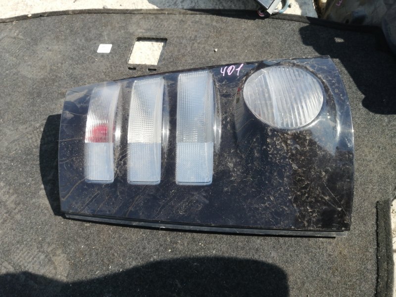 Стоп-сигнал Toyota Sienta NCP81 задний левый (б/у)