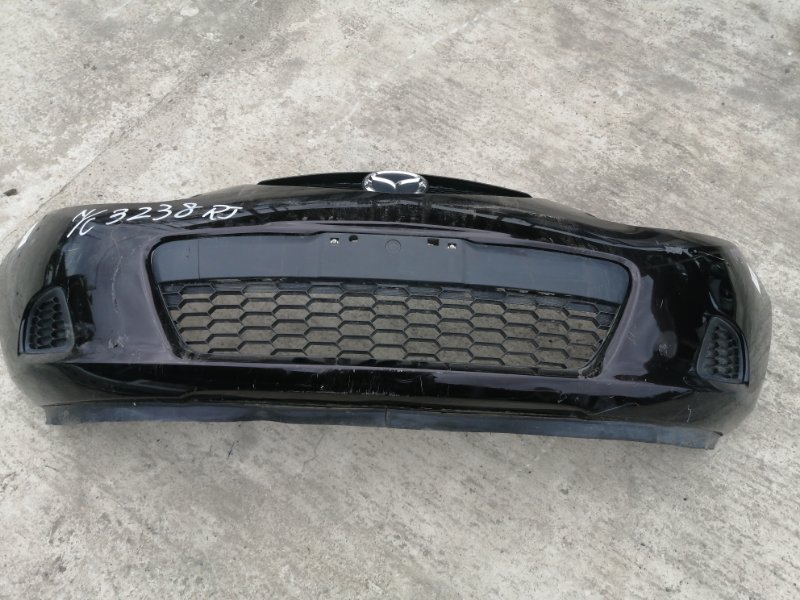 Бампер Mazda Demio DE передний (б/у)
