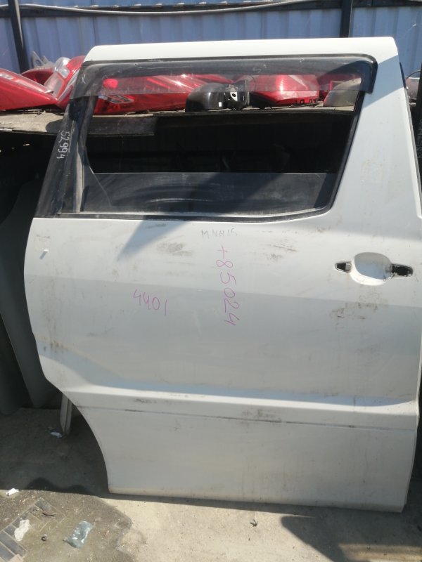 Дверь Toyota Alphard ANH10 задняя правая (б/у)