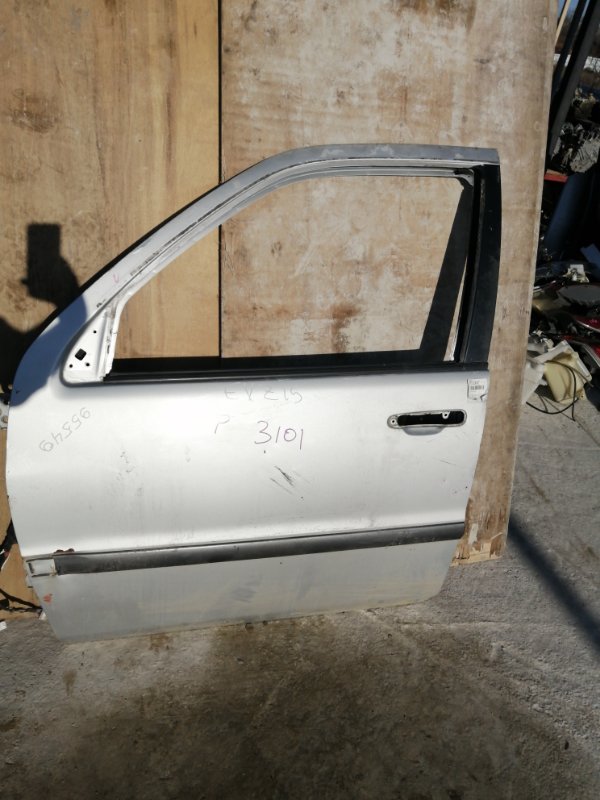 Дверь Toyota Raum EXZ10 передняя левая (б/у)