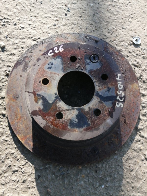 Тормозной диск Nissan Serena C26 MR20 задний (б/у)