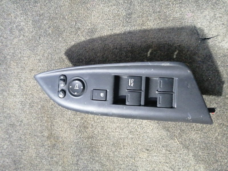 Блок управления стеклами Honda Fit GK3 передний правый (б/у)