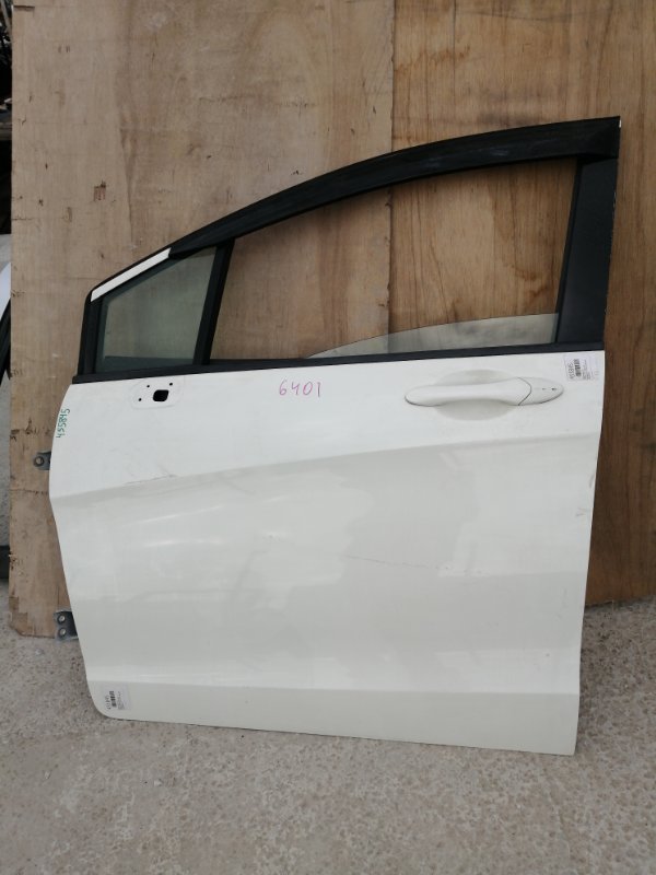 Дверь Honda Freed GB3 передняя левая (б/у)