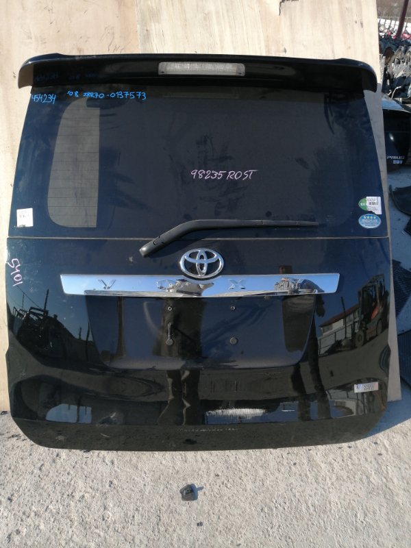 Дверь багажника Toyota Voxy ZRR70 (б/у)