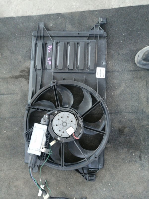 Диффузор радиатора Mazda 3 BL (б/у)
