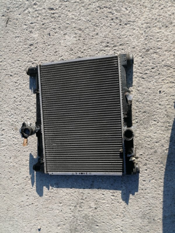 Радиатор двс Toyota Vitz SCP10 1SZ-FE (б/у)