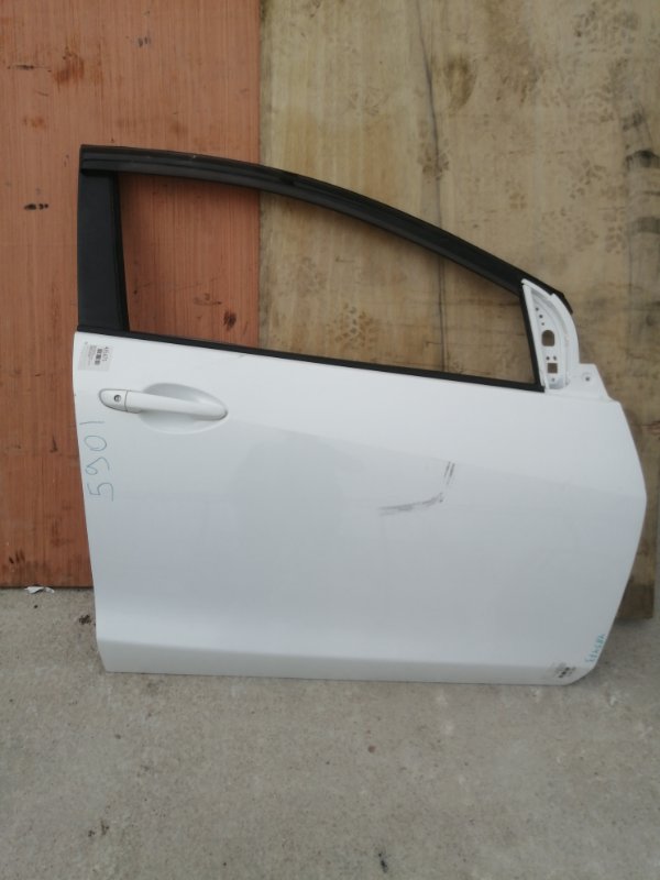 Дверь Mazda Demio DE передняя правая (б/у)