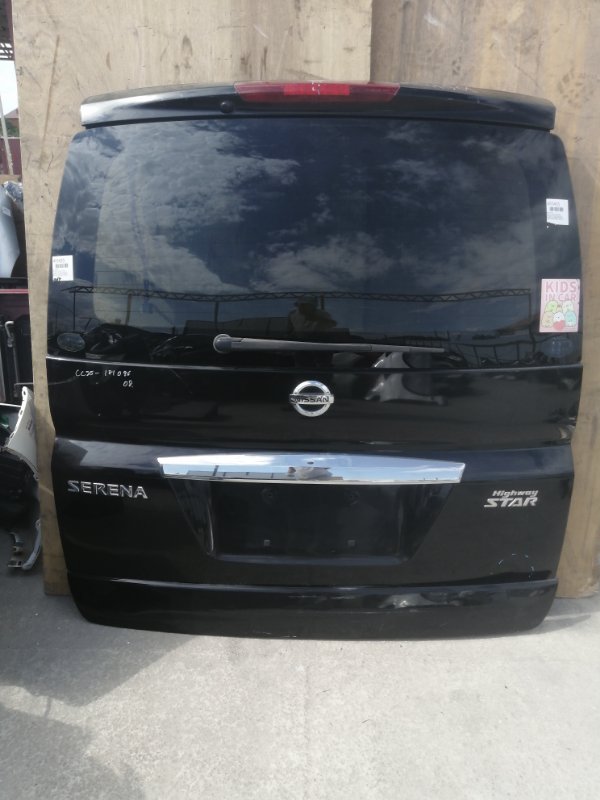 Дверь багажника Nissan Serena C25 (б/у)