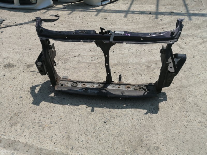Рамка радиатора Honda Fit GD1 (б/у)
