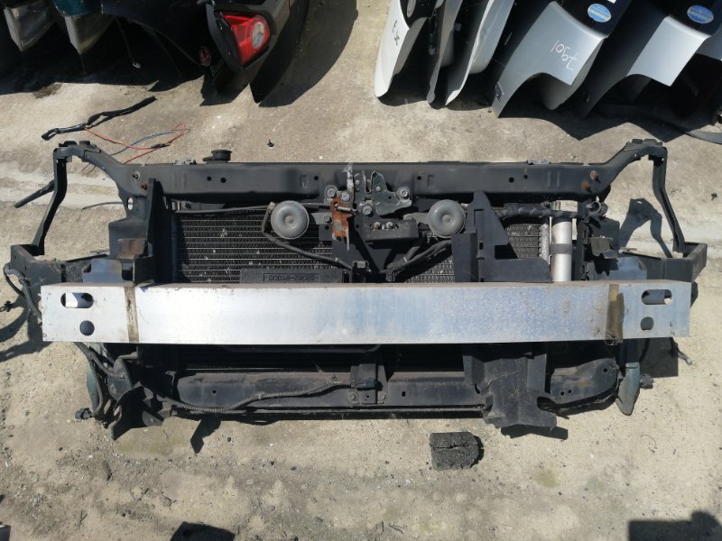 Рамка радиатора Nissan Teana J31 QR25 (б/у)
