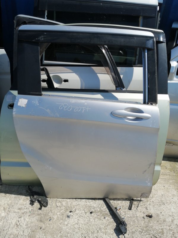 Дверь HONDA FREED GB1 задняя правая (б/у)