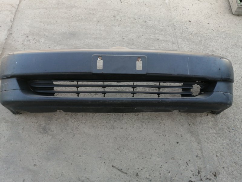 Бампер Toyota PLATZ NCP12 передний (б/у)