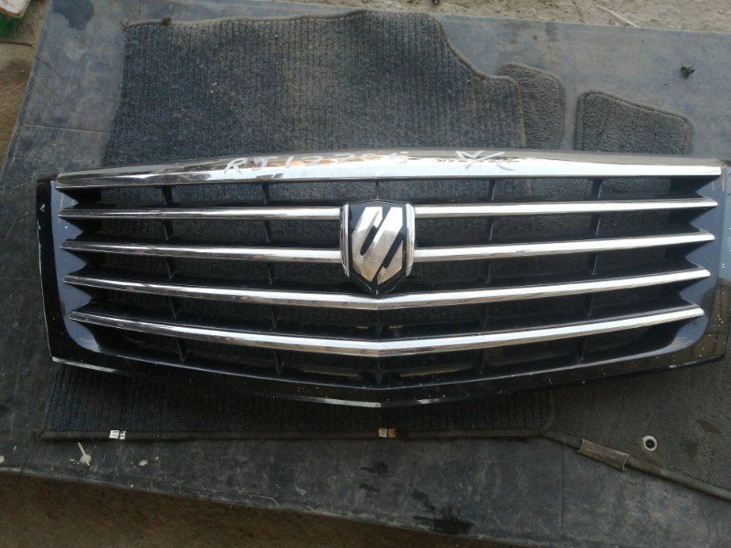 Решетка радиатора Toyota ALPHARD ANH10 (б/у)