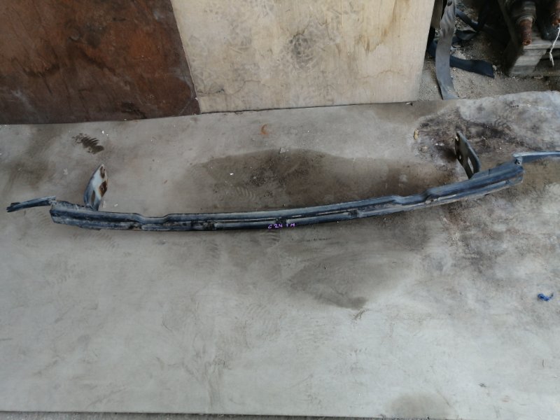 Планка под фару NISSAN SERENA C24 (б/у)