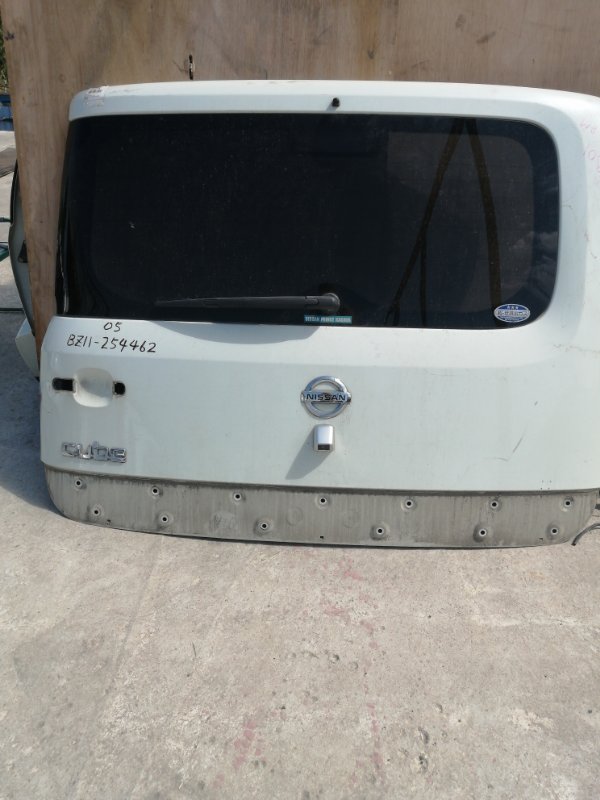 Дверь багажника NISSAN Cube Z11 (б/у)