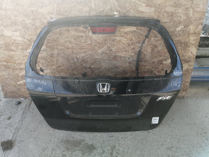Дверь багажника HONDA Fit GD1 (б/у)