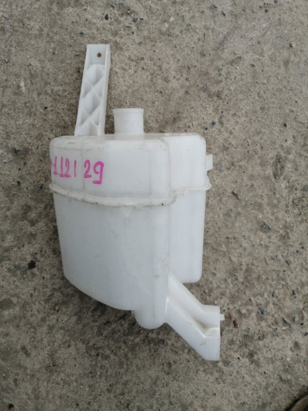 Бачок омывателя NISSAN Note E11 (б/у)