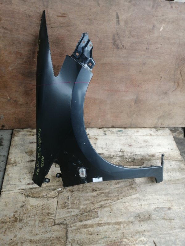 Крыло HONDA INSIGHT ZE2 переднее правое (б/у)