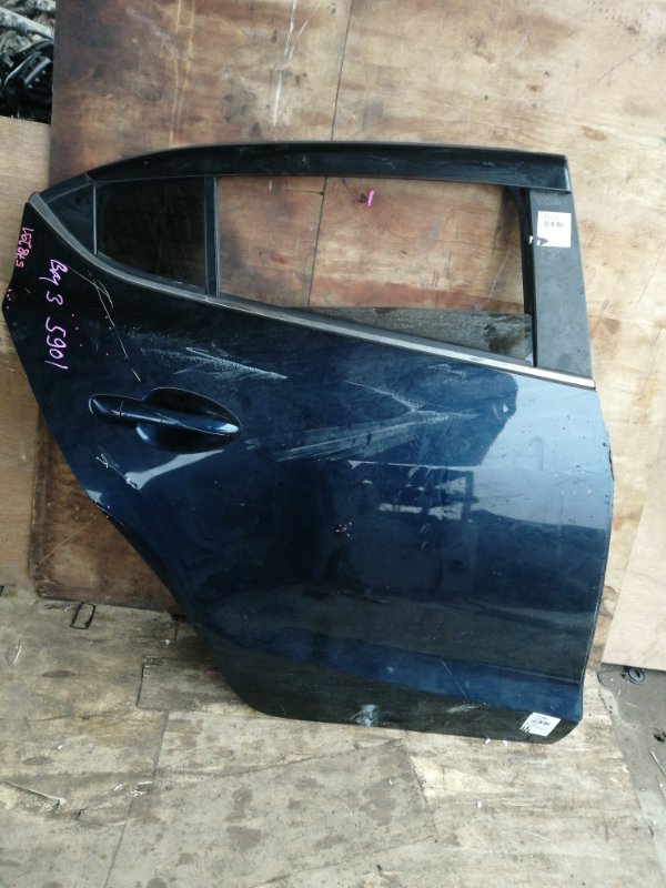 Дверь Mazda 3 BM задняя правая (б/у)