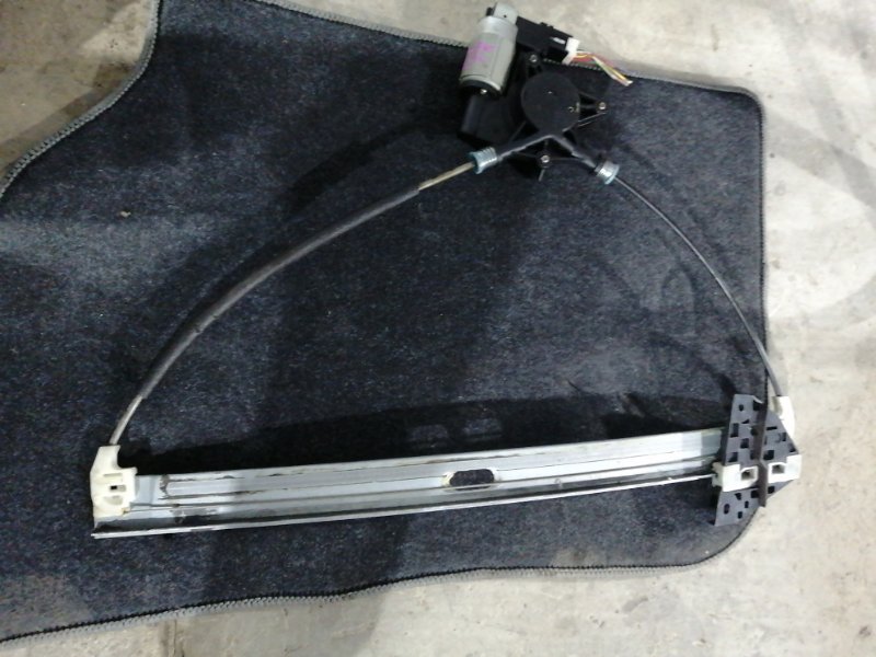 Стеклоподъемник MAZDA Demio DY передний правый (б/у)