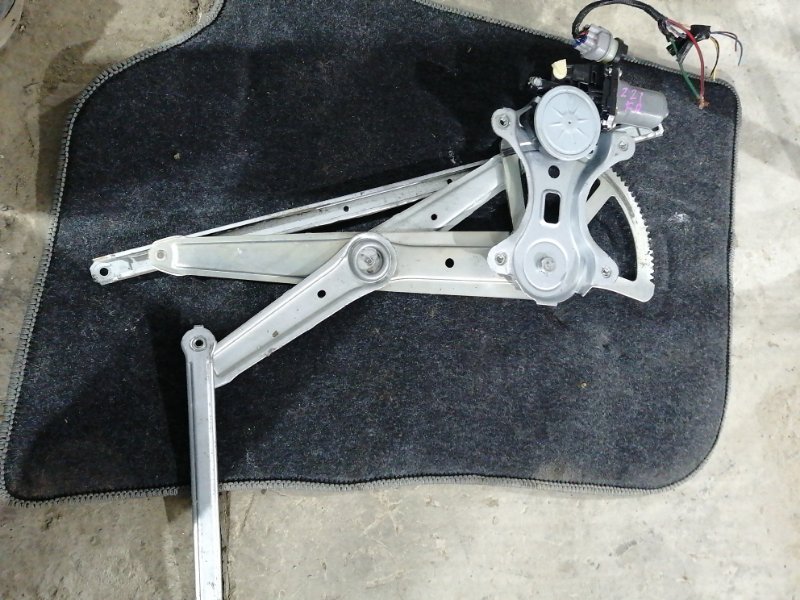 Стеклоподъемник MITSUBISHI COLT Z21 передний правый (б/у)