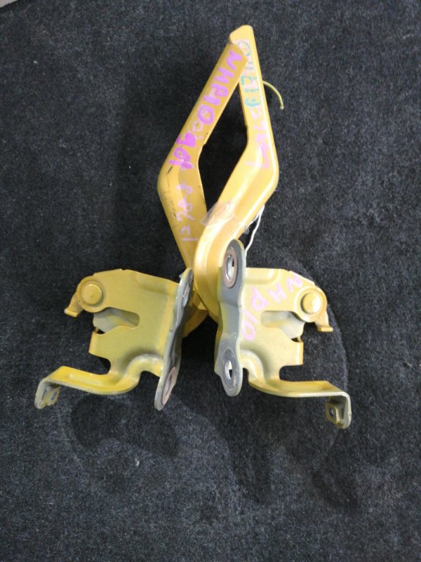 Петля капота Toyota Aqua NHP10 (б/у)