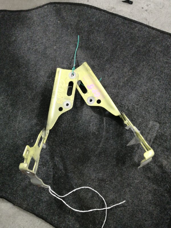 Петля капота HONDA Fit GP5 (б/у)