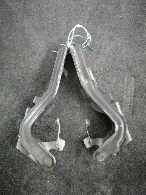 Петля капота NISSAN JUKE YF15 (б/у)