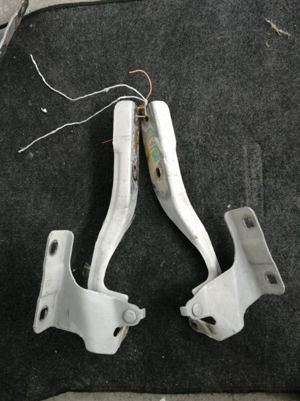 Петля капота NISSAN WINGROAD Y12 (б/у)