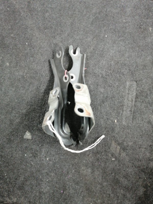 Петля капота MAZDA Demio DE (б/у)