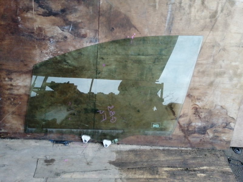 Стекло HONDA FREED GB3 переднее левое (б/у)