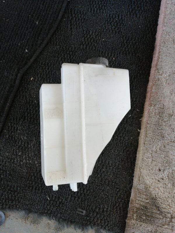 Бачок расширительный NISSAN Note E11 (б/у)