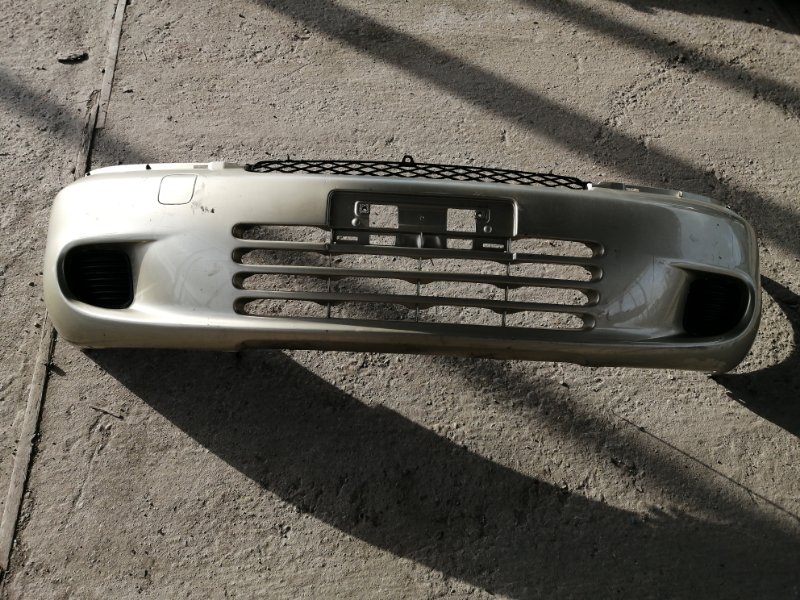 Бампер Toyota Funcargo NCP20 передний (б/у)