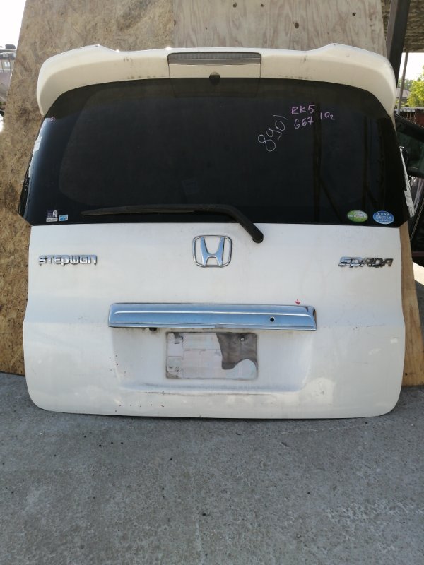 Дверь багажника HONDA STEPWGN RK5 (б/у)