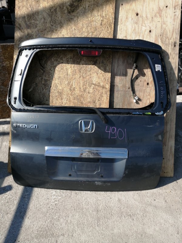 Дверь багажника HONDA STEPWGN RK5 (б/у)