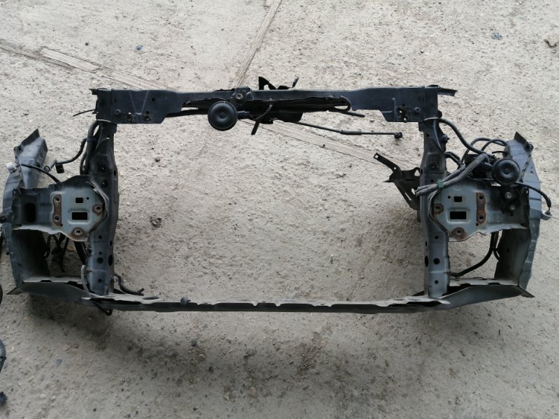 Рамка радиатора HONDA FREED GB3 (б/у)