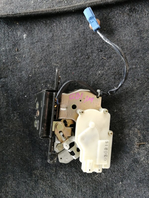 Замок багажника HONDA FIT GD1 (б/у)